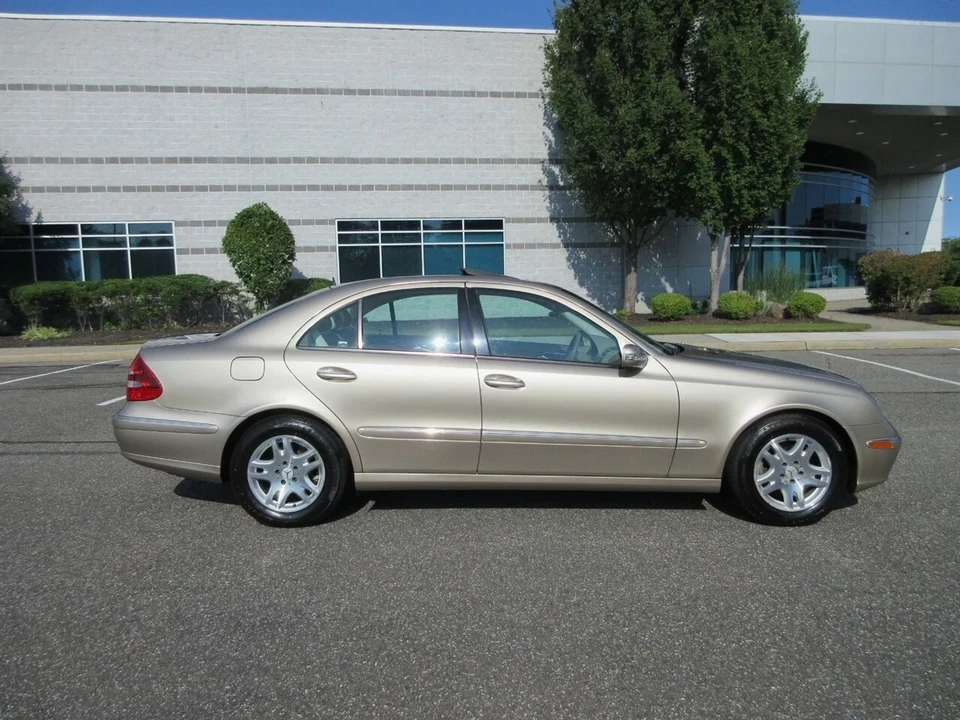 2003 Mercedes-Benz W211 E-Class - Image 14 of 21