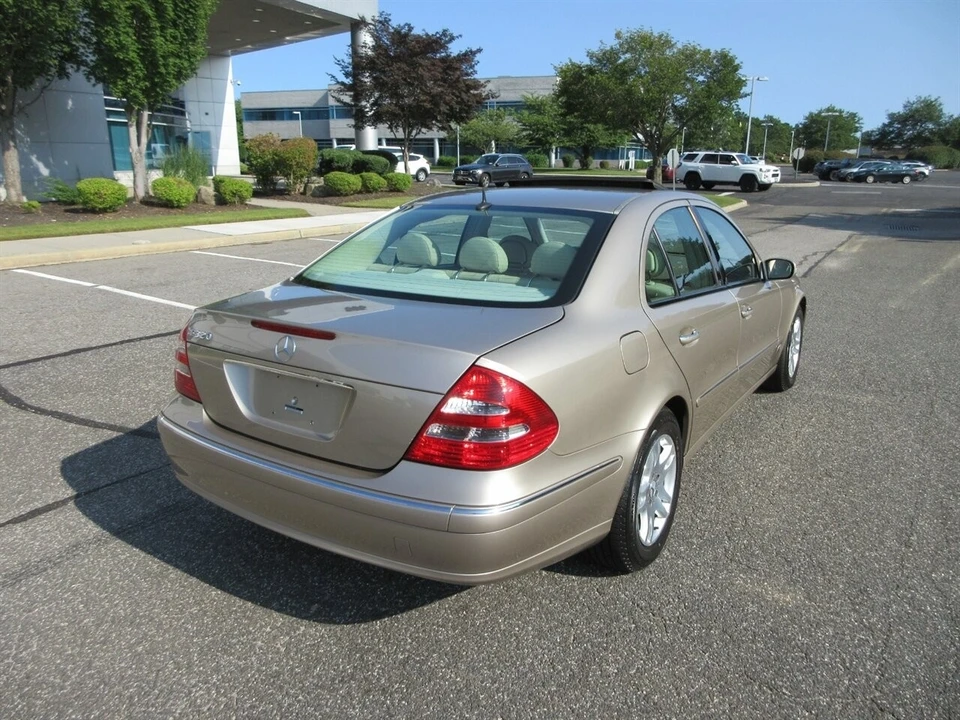 2003 Mercedes-Benz W211 E-Class - Image 4 of 21