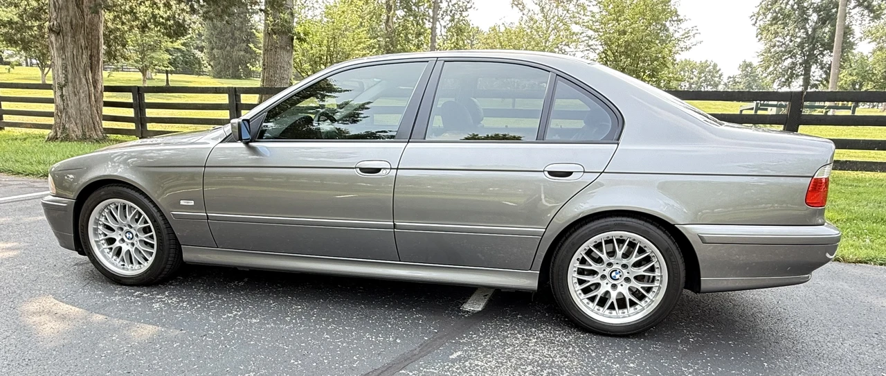 2003 BMW E39 5 Series - Image 3 of 4