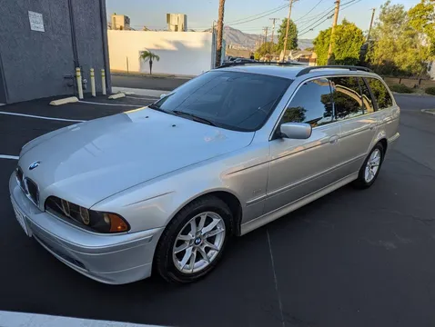 2003 BMW 525i Wagon