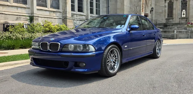 2003 BMW M5