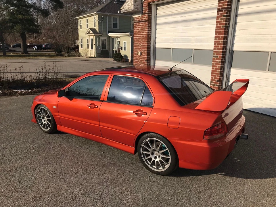Mitsubishi Lancer Evolution VIII 7th Gen - Image 2 of 14