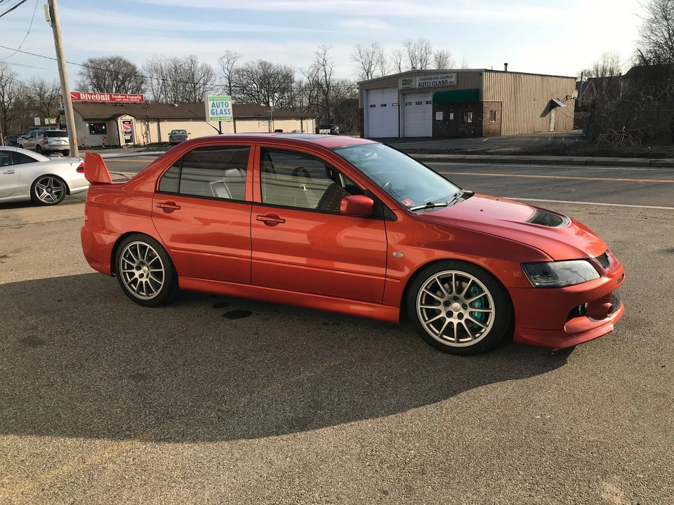 Mitsubishi Lancer Evolution VIII 7th Gen - Image 5 of 14