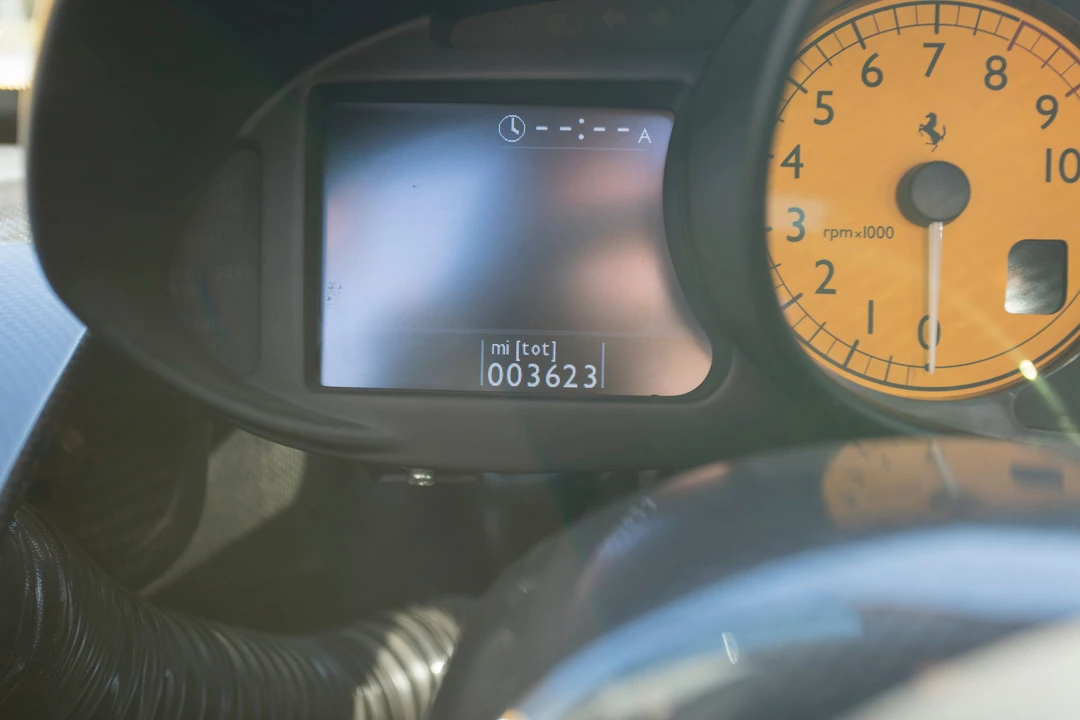2003 Ferrari Enzo - Image 30 of 31