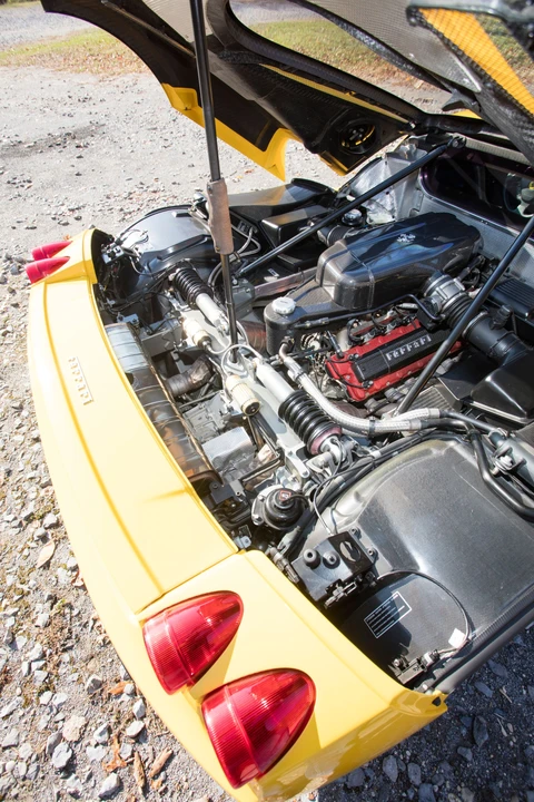 2003 Ferrari Enzo - Image 16 of 31