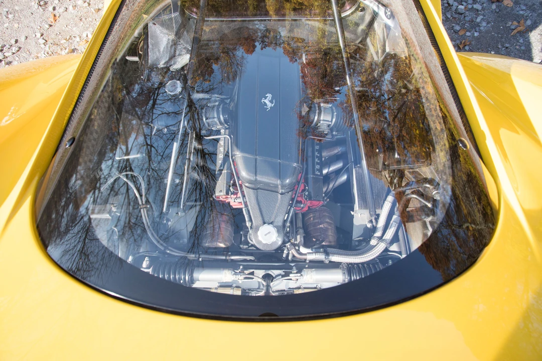 2003 Ferrari Enzo - Image 14 of 31