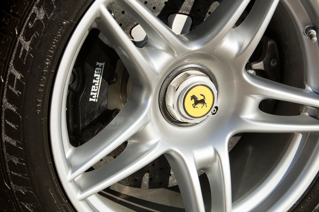 2003 Ferrari Enzo - Image 5 of 31