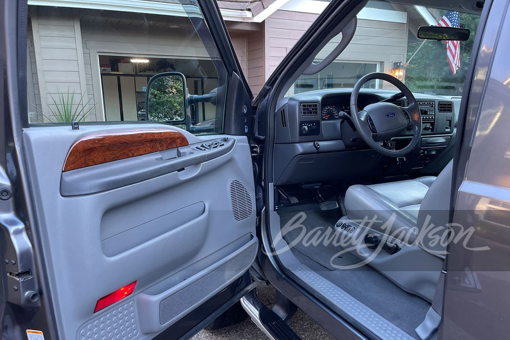 2003 Ford Super Duty 1st Gen - Image 15 of 24