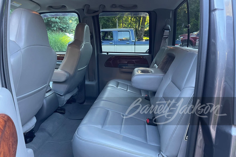 2003 Ford Super Duty 1st Gen - Image 16 of 24