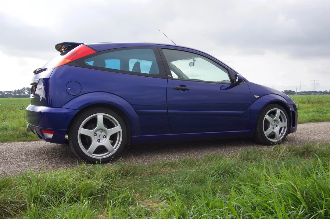 2003 Ford Focus RS 1st Gen - Image 19 of 31