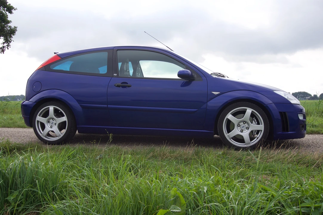 2003 Ford Focus RS 1st Gen - Image 9 of 31