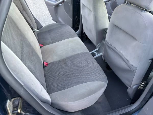 2003 Ford Focus 1st Gen - Image 17 of 21
