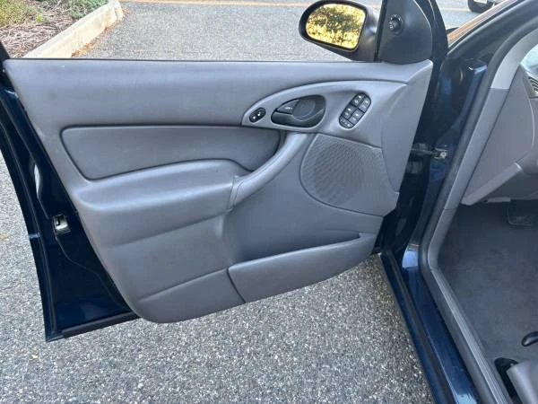 2003 Ford Focus 1st Gen - Image 12 of 21