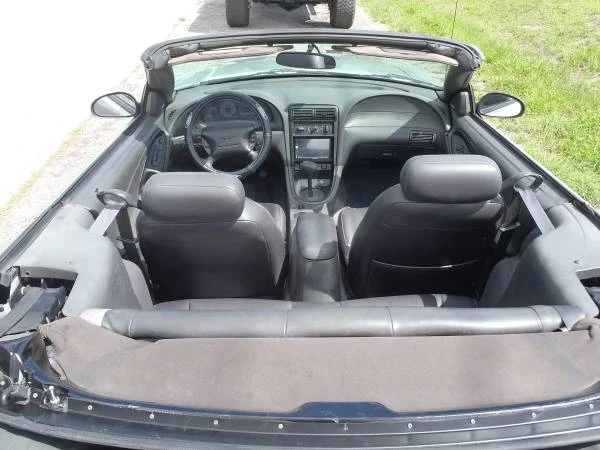 2003 Ford SN95 Mustang - Image 10 of 12
