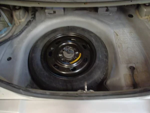 2003 Ford SN95 Mustang - Image 9 of 12