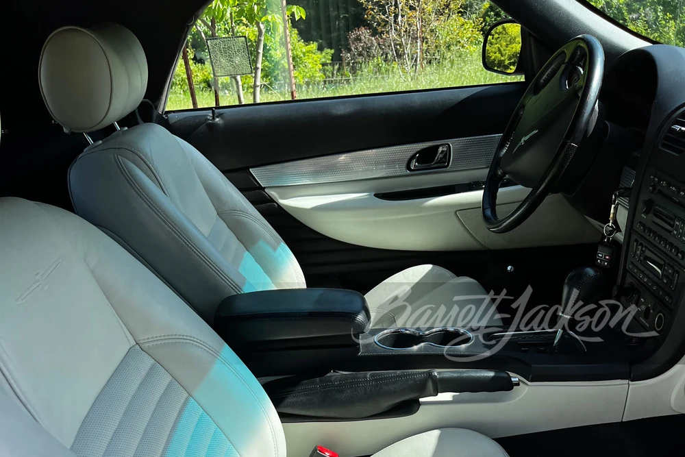 2003 Ford Thunderbird 11th Gen - Image 6 of 9