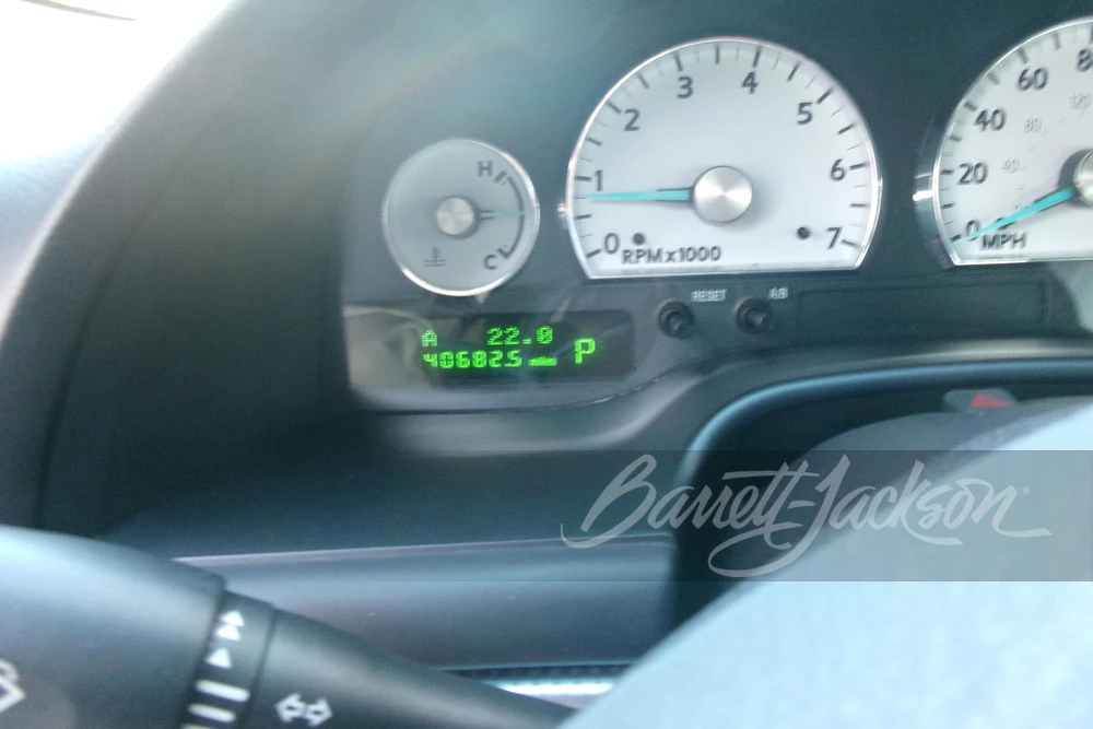 2003 Ford Thunderbird 11th Gen - Image 10 of 31