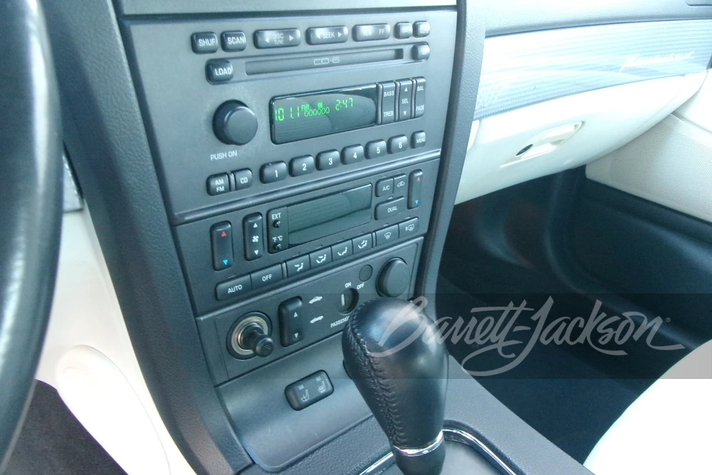 2003 Ford Thunderbird 11th Gen - Image 9 of 31