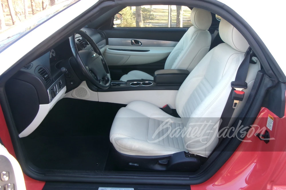 2003 Ford Thunderbird 11th Gen - Image 14 of 31