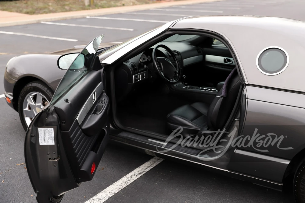 2003 Ford Thunderbird 11th Gen - Image 5 of 15