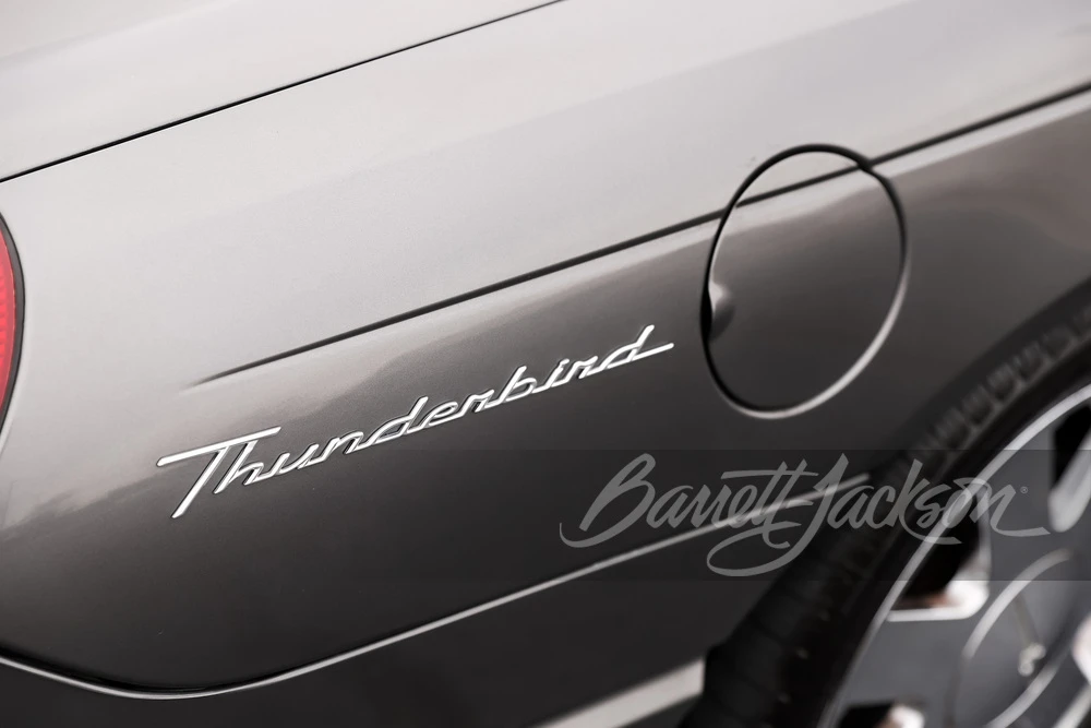 2003 Ford Thunderbird 11th Gen - Image 11 of 15