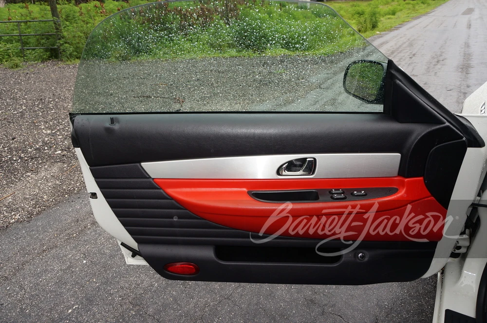 2003 Ford Thunderbird 11th Gen - Image 9 of 25