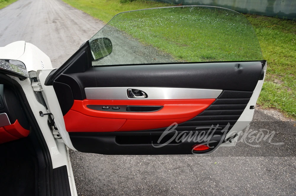 2003 Ford Thunderbird 11th Gen - Image 11 of 25