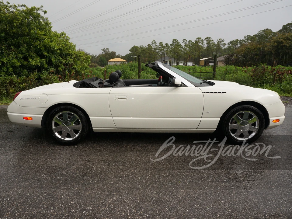 2003 Ford Thunderbird 11th Gen - Image 2 of 25