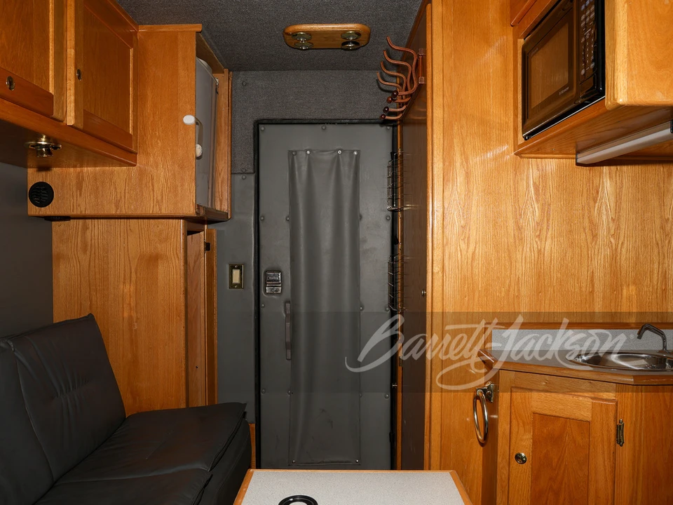 2003 Freightliner - Image 22 of 26