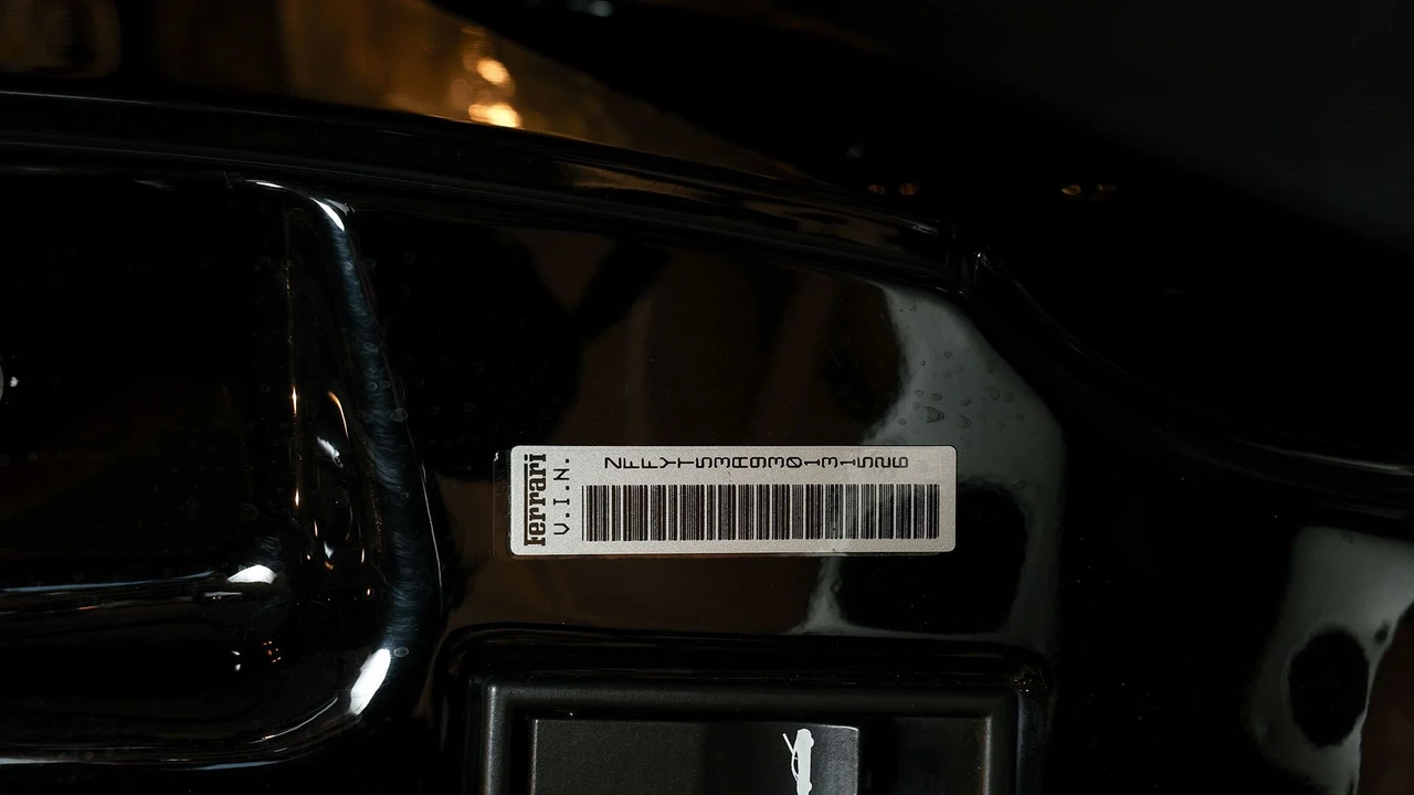 2003 Ferrari 360 Spider - Image 8 of 31