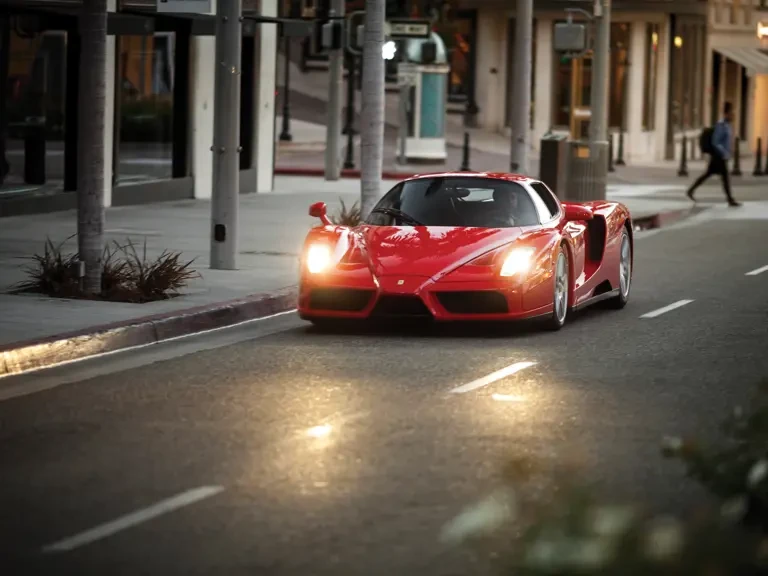 2003 Ferrari Enzo - Image 17 of 31