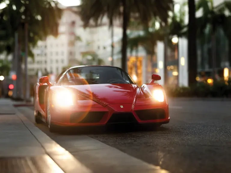 2003 Ferrari Enzo - Image 11 of 31