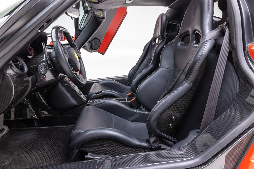 2003 Ferrari Enzo - Image 8 of 31
