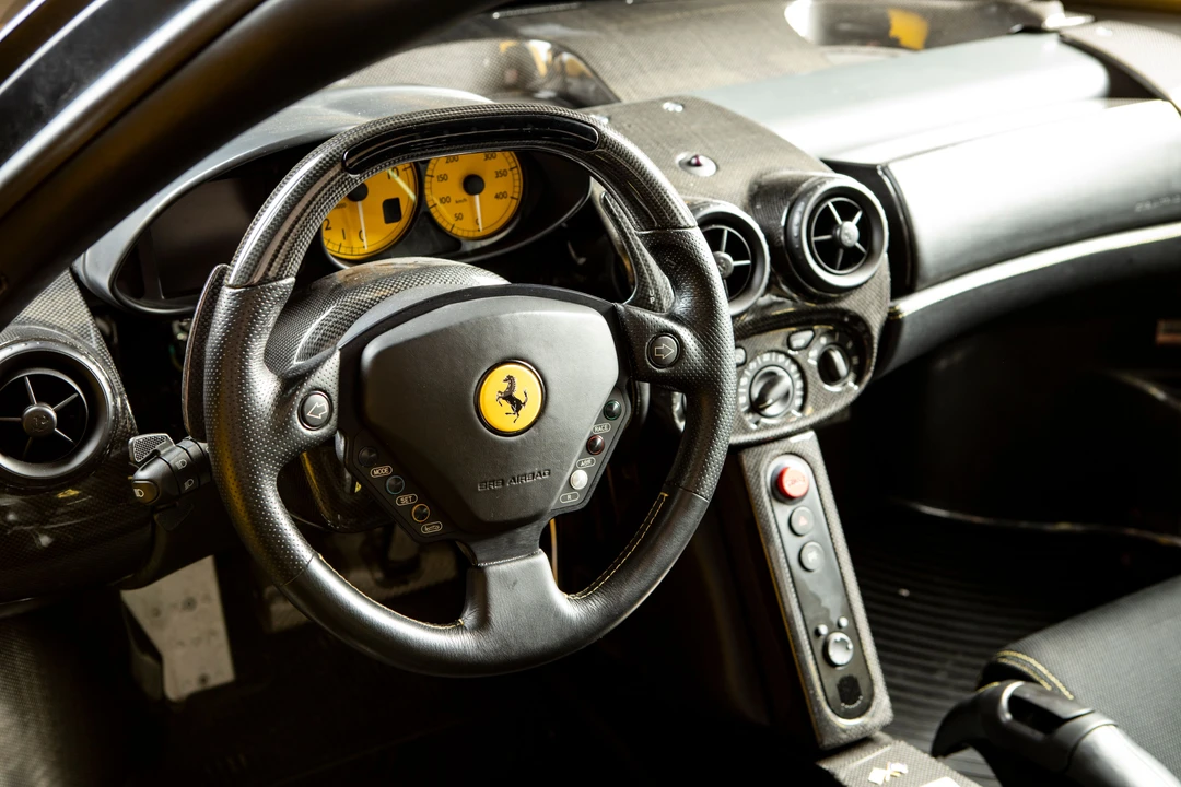 2003 Ferrari Enzo - Image 15 of 24