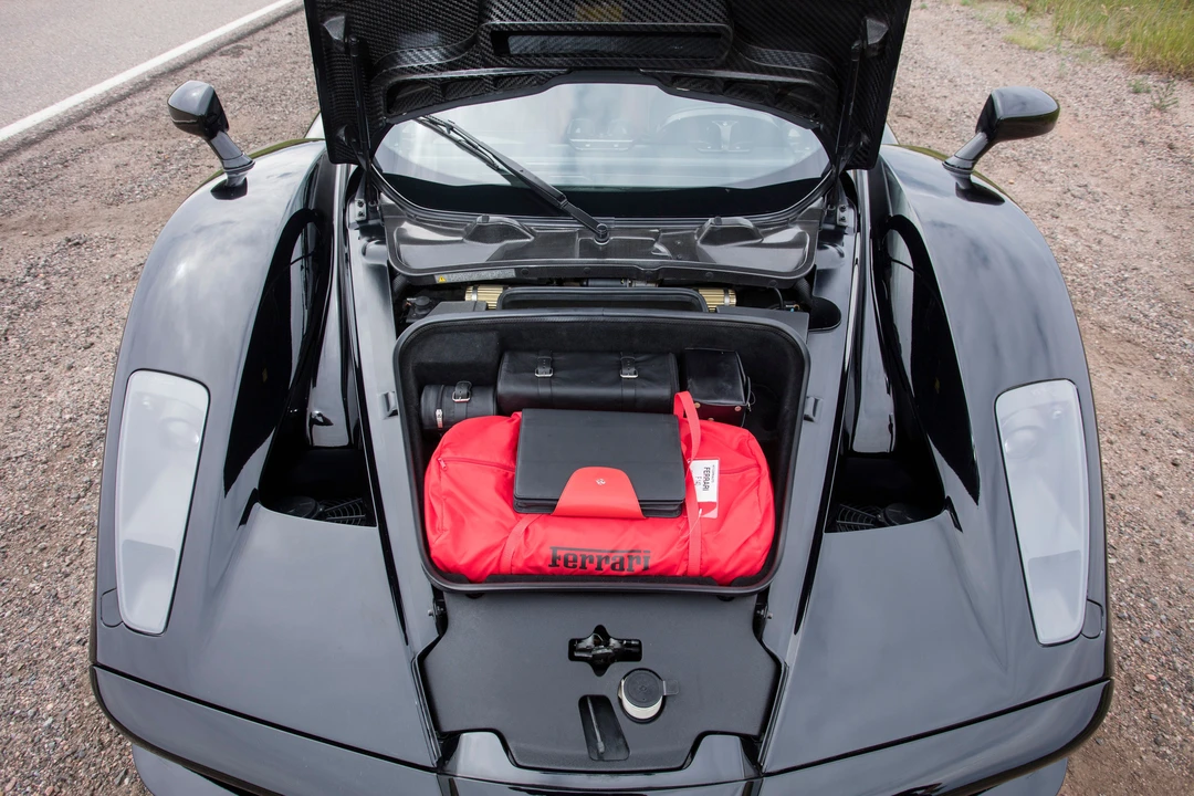 2003 Ferrari Enzo - Image 13 of 31