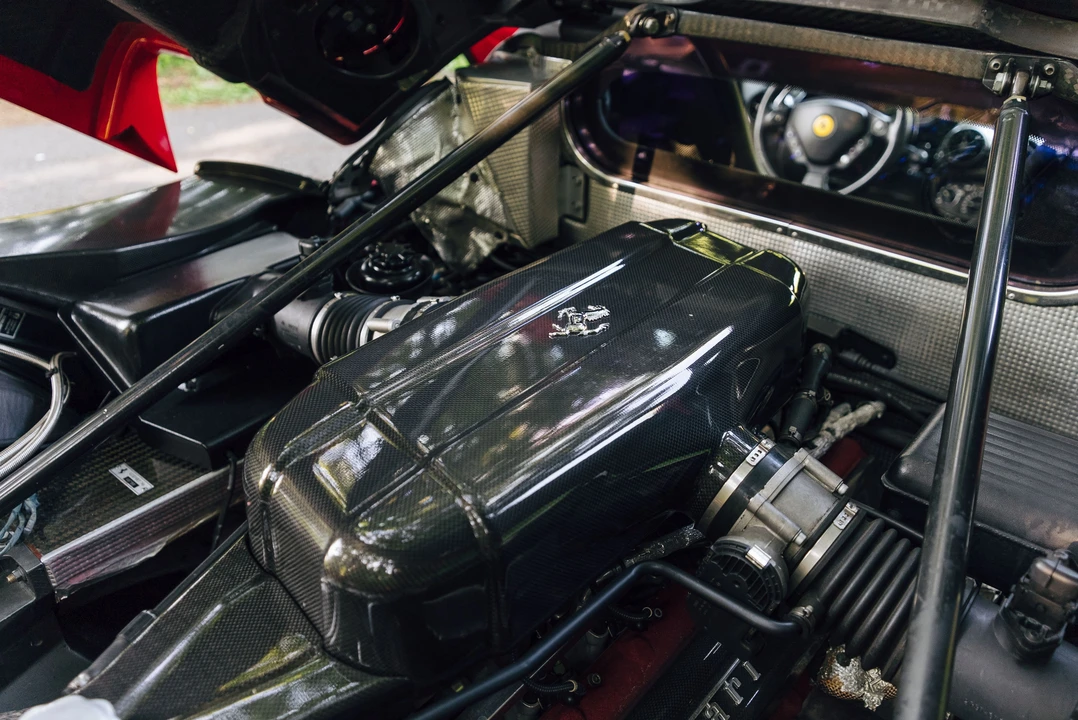 2003 Ferrari Enzo - Image 18 of 31