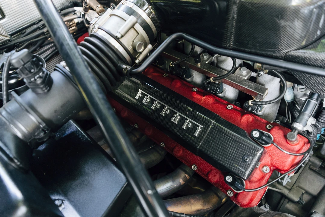 2003 Ferrari Enzo - Image 21 of 31