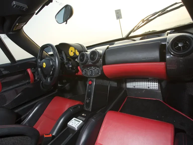 2003 Ferrari Enzo - Image 17 of 23