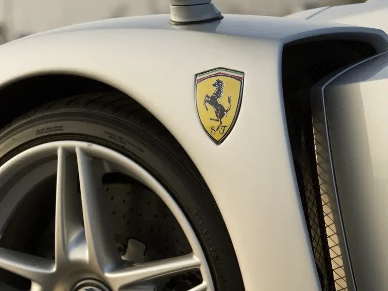 2003 Ferrari Enzo - Image 8 of 23
