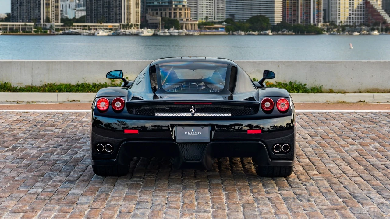 2003 Ferrari Enzo - Image 6 of 31