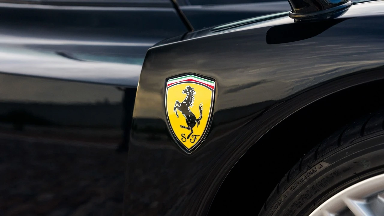 2003 Ferrari Enzo - Image 31 of 31