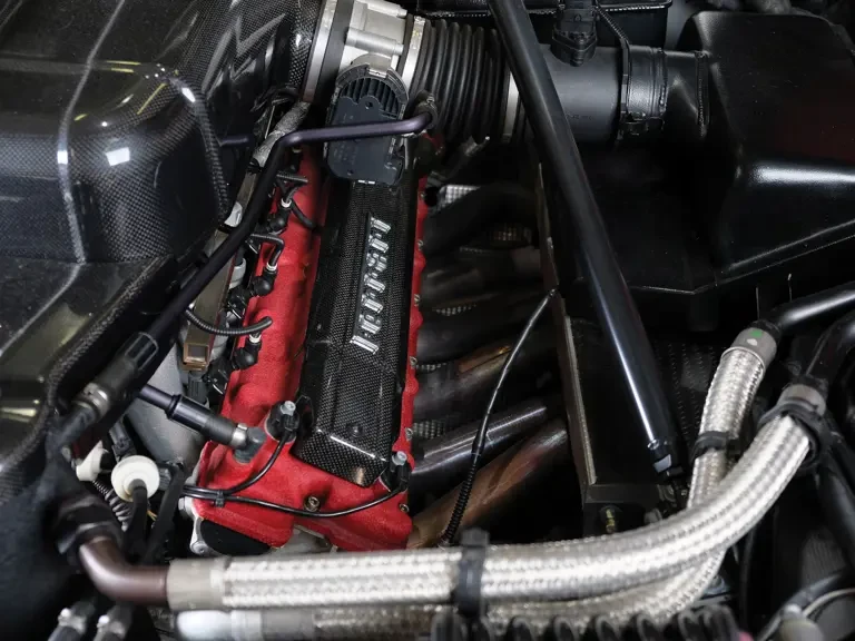 2003 Ferrari Enzo - Image 31 of 31