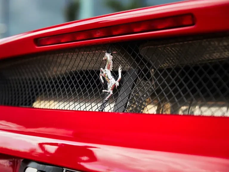 2003 Ferrari Enzo - Image 16 of 31