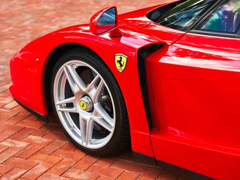 2003 Ferrari Enzo - Image 27 of 31