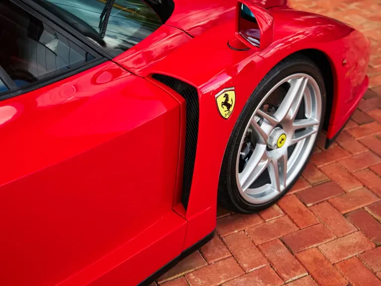 2003 Ferrari Enzo - Image 19 of 31