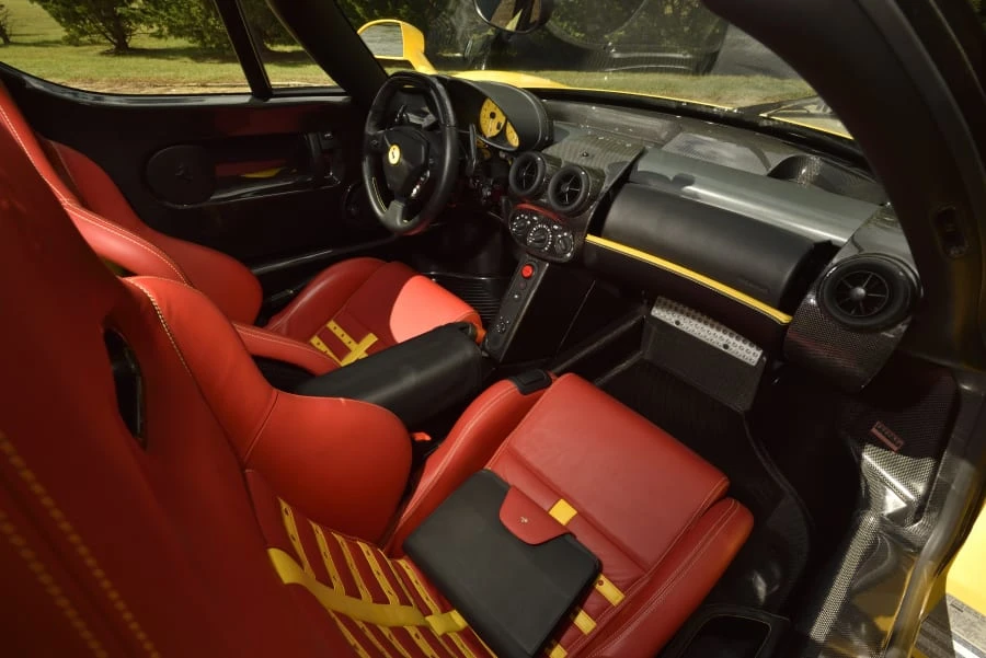2003 Ferrari Enzo - Image 27 of 31