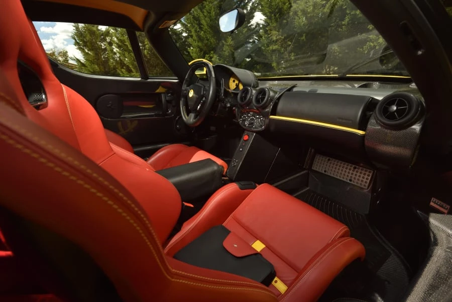 2003 Ferrari Enzo - Image 24 of 31