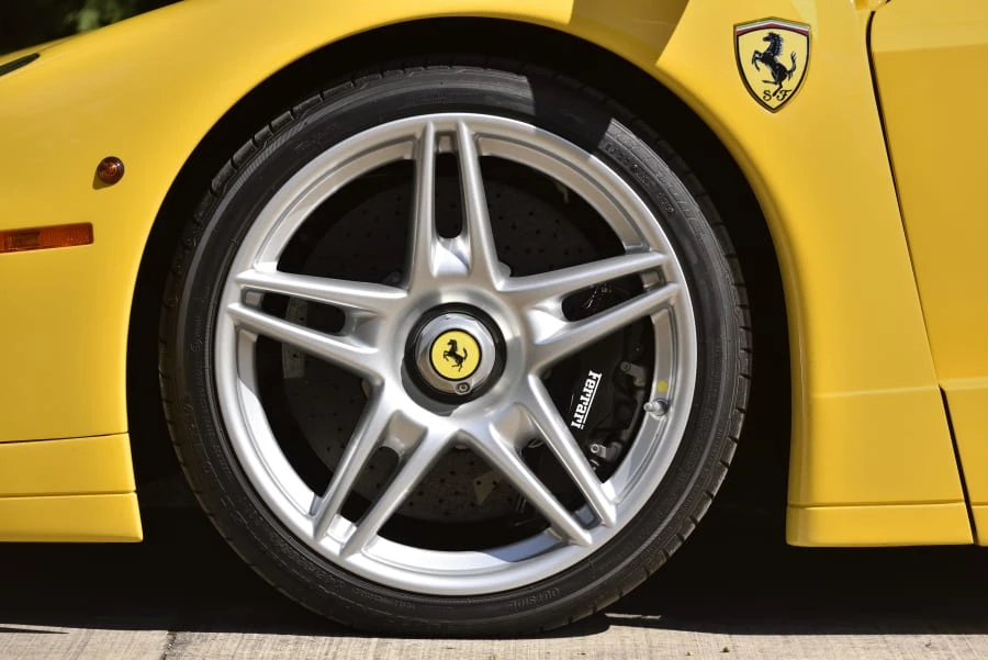 2003 Ferrari Enzo - Image 12 of 31