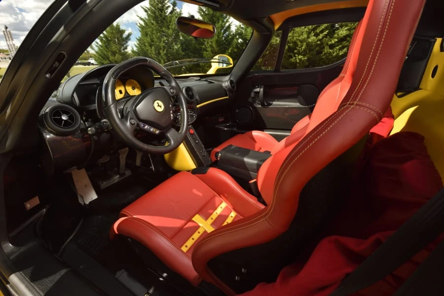 2003 Ferrari Enzo - Image 25 of 31