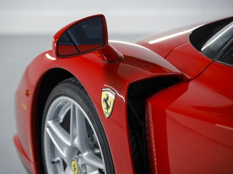 2003 Ferrari Enzo - Image 25 of 31
